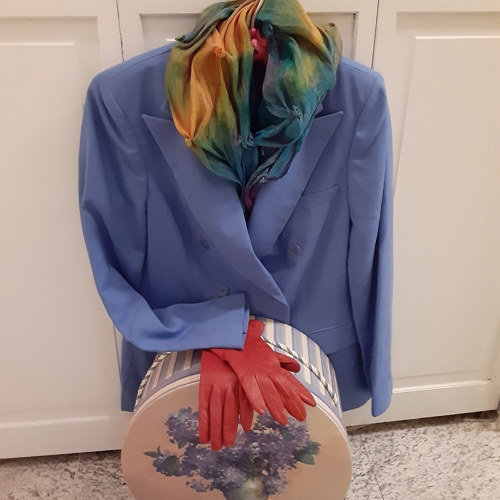 NWOT Silk 6 foot scarf/wrap